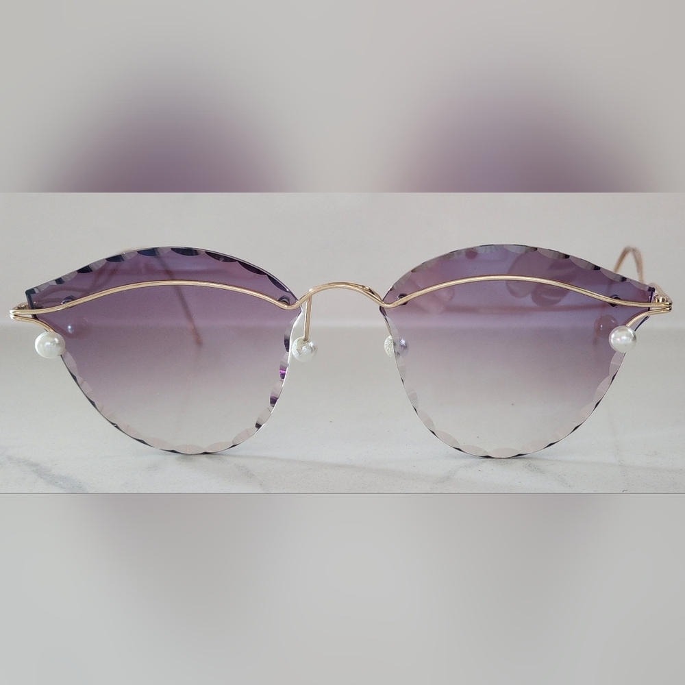 Mima/Cleo Chic Cat Eye Shades Sun Glasses Purple Gold Pearls